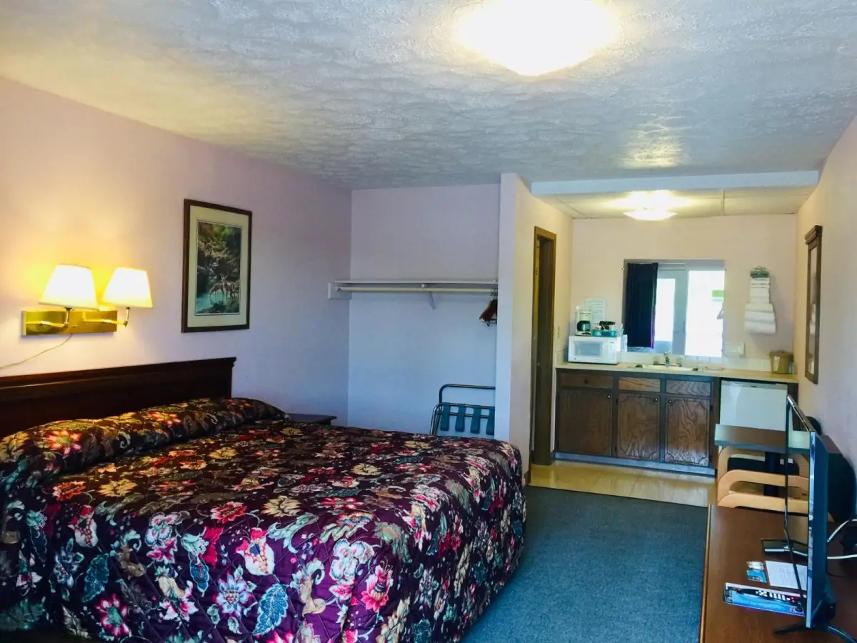 Mountain Country Motor Inn 4